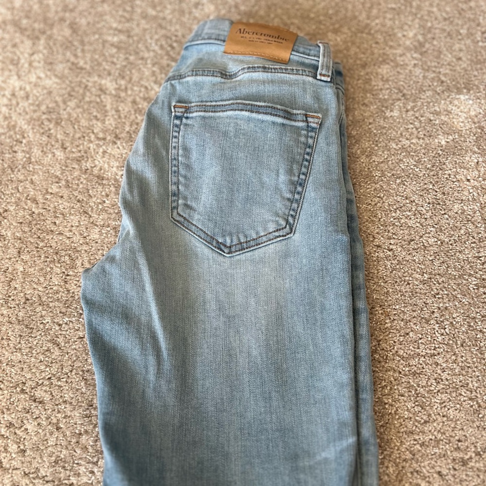 Abercrombie and fitch jeans boys youth size 13x14